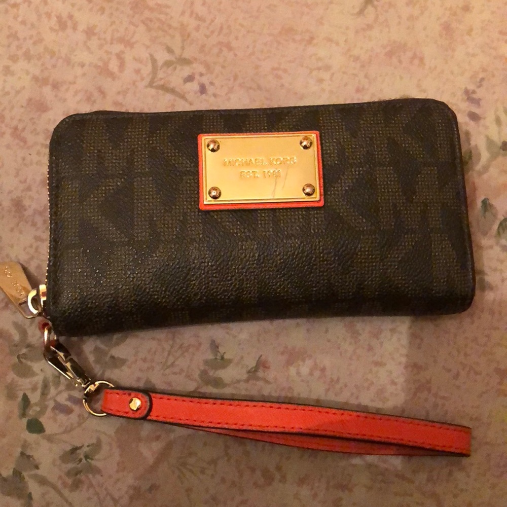Michael Kors wallet